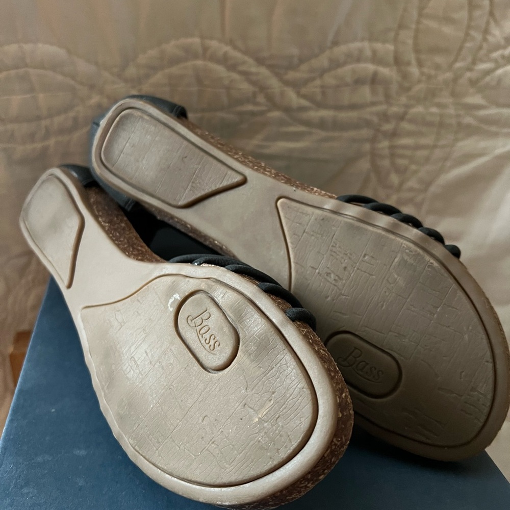 Bass Leather Sandals. NEW - Picture 7 of 7